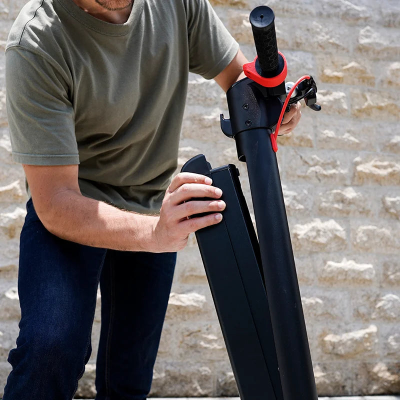 Fashionable Max Range 45Km 55Km 15 Mph 25Km/H Speed Long Range High Power Wheel  Electric Kick Scooter for Adults Skateboard